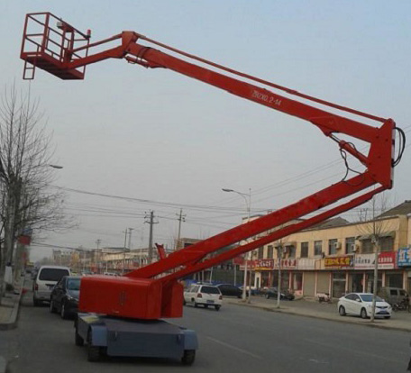 液壓升降機-車載折臂式 液壓升降機-車載折臂式