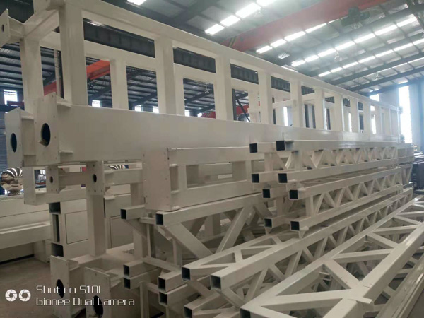 限高架車(chē)間 限高架車(chē)間