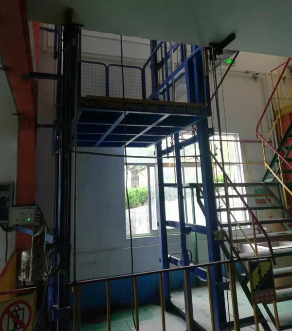 導軌式液壓升降貨梯 導軌式液壓升降貨梯