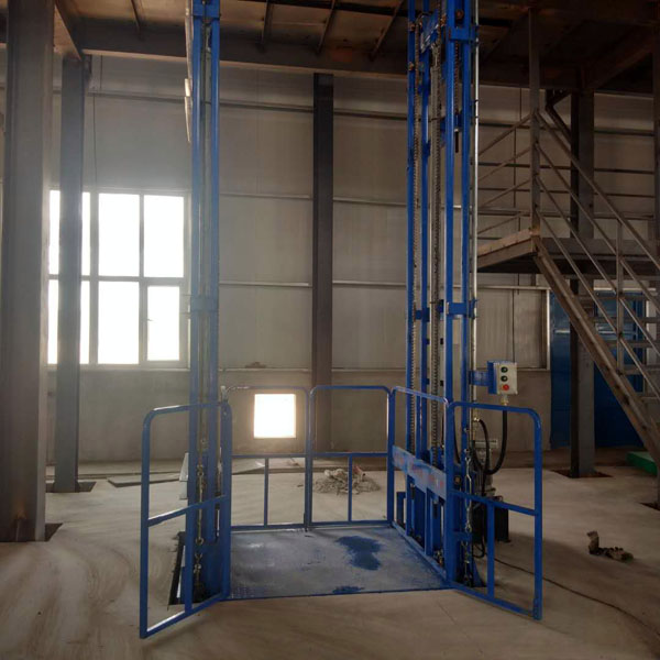 液壓升降貨梯圖片 液壓升降貨梯圖片